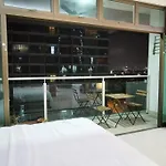 Studio Unit Balcony Palazio Mount Austin Ikea Aeon Toppen By Gdragon Homestay