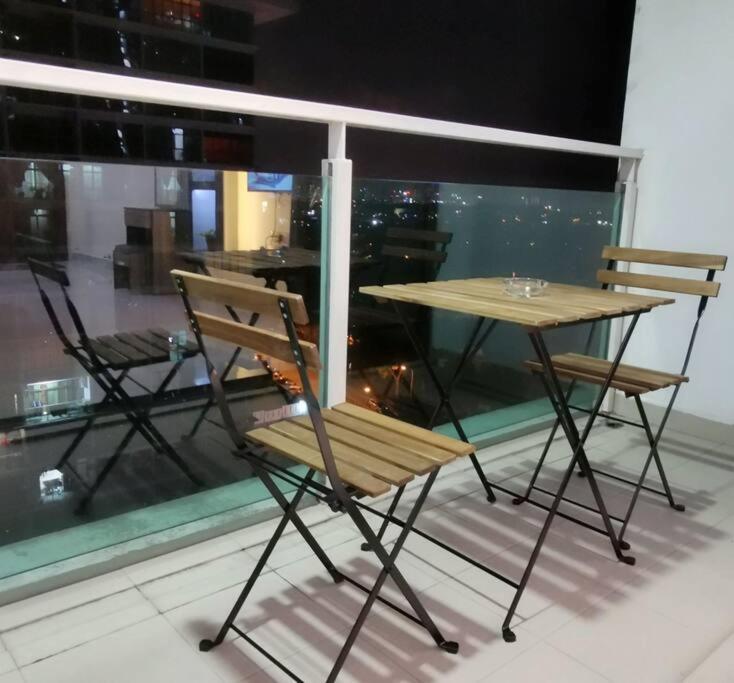 Apartemen Unit Balcony Palazio Mount Austin Ikea Aeon Toppen By Gdragon Johor Bahru